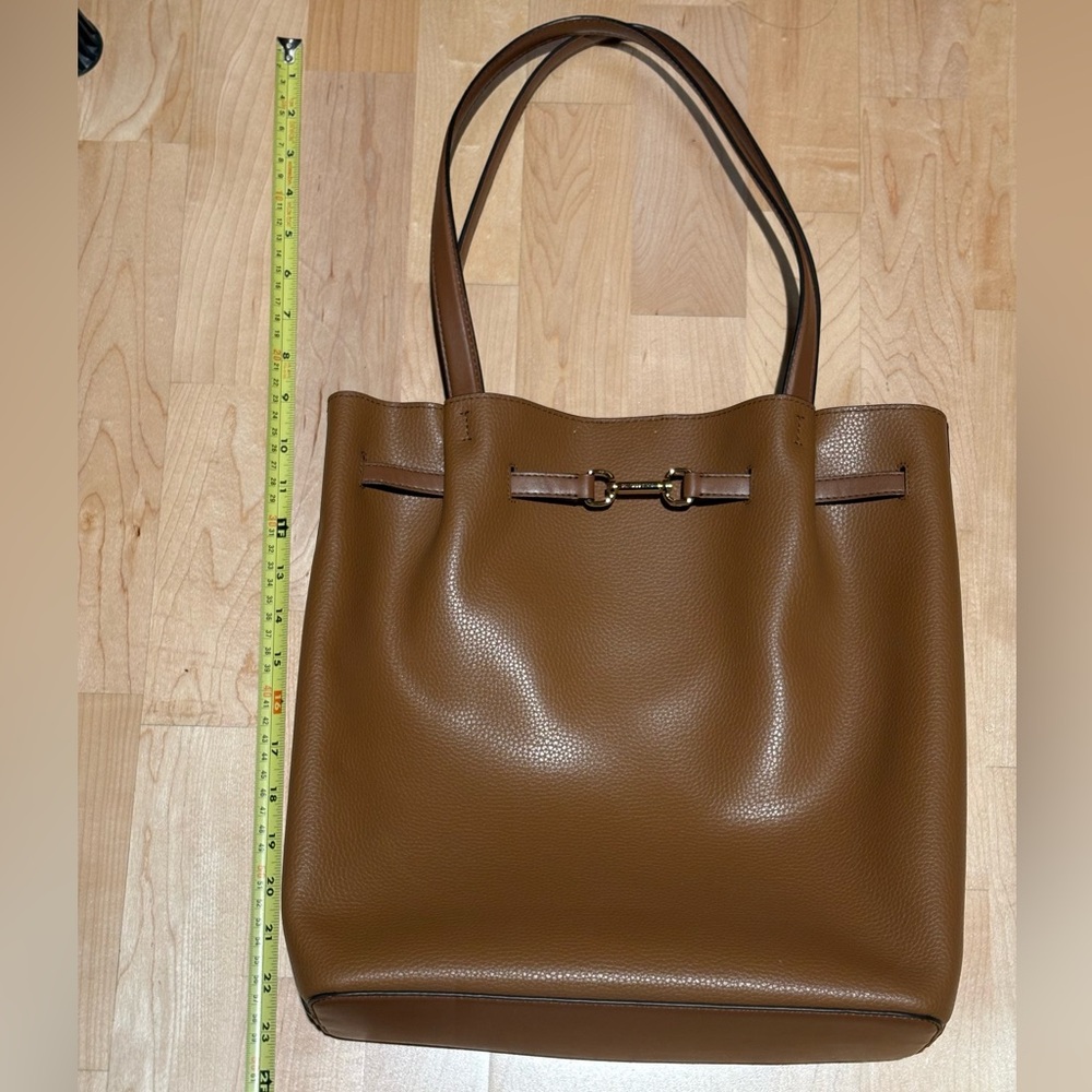 Michael Kors brown leather tote bag - Picture 6 of 11